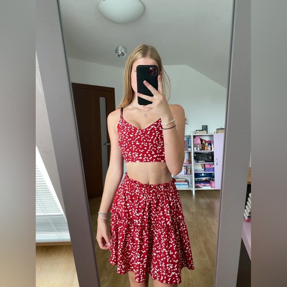 Red Brandy Melville Tank Top, S